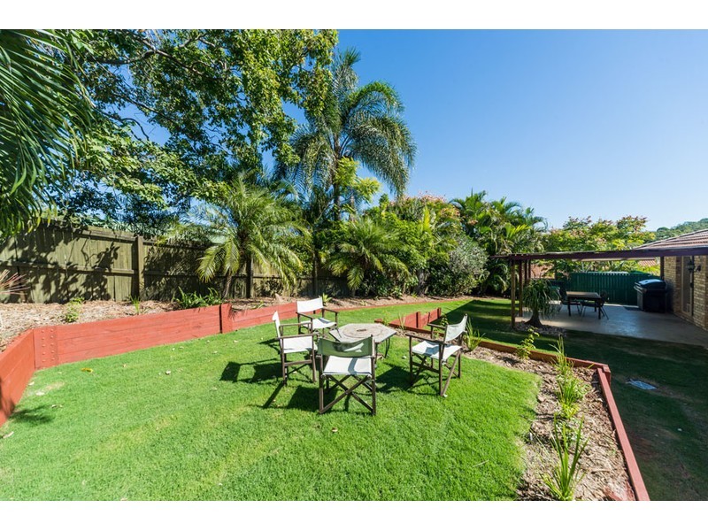 11 Mona Court, Oxenford QLD 4210