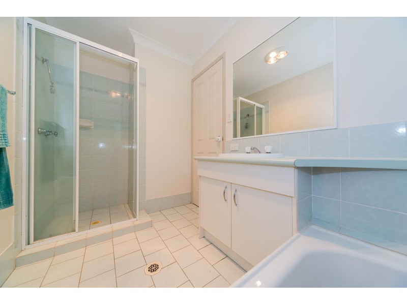 11 Mona Court, Oxenford QLD 4210