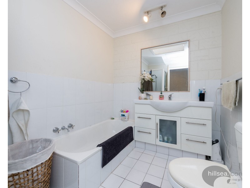 15/81 Olsen Avenue, Labrador QLD 4215