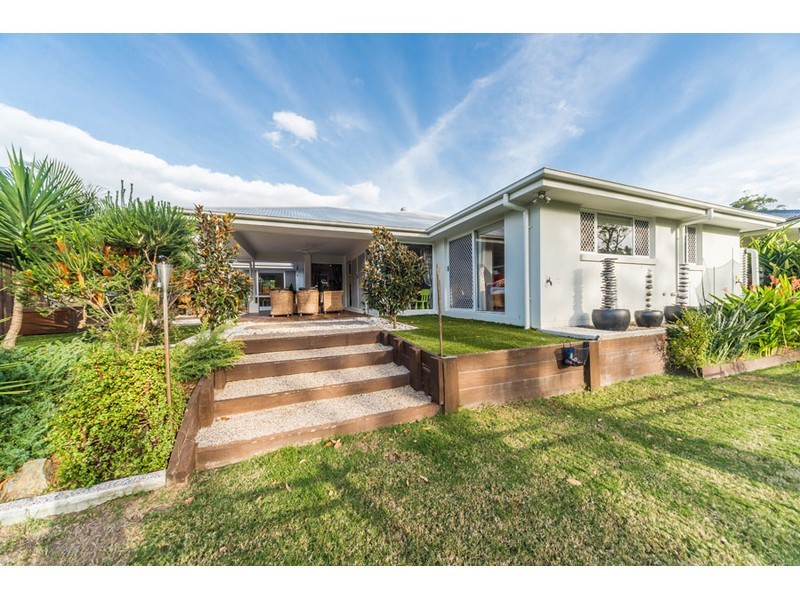61 Picnic Creek Drive, Coomera QLD 4209
