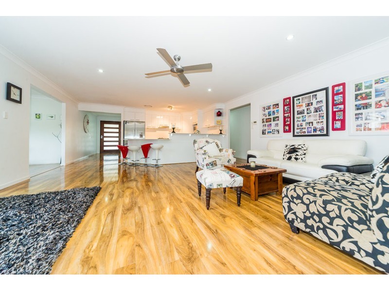 61 Picnic Creek Drive, Coomera QLD 4209