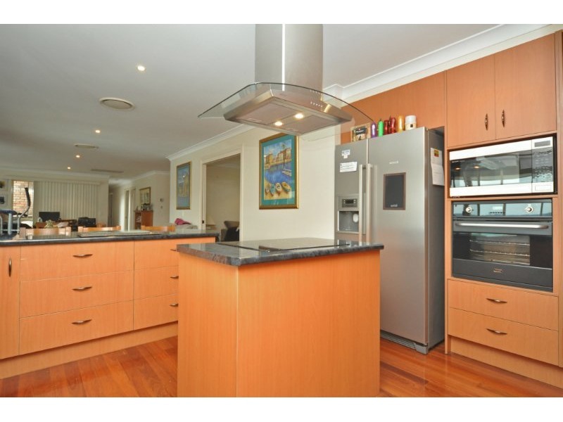 21 Mountain View Crest, Mount Nathan QLD 4211