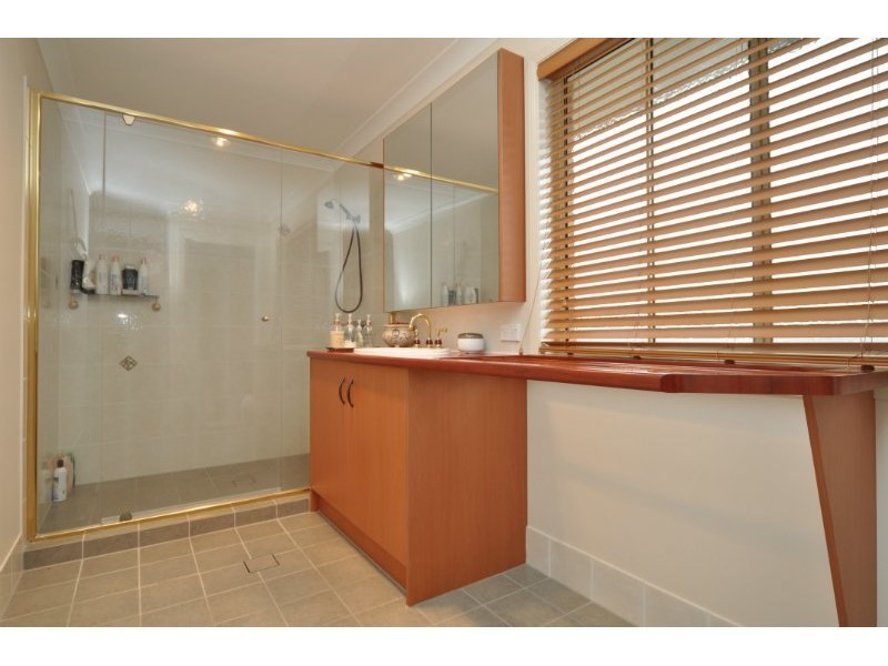 21 Mountain View Crest, Mount Nathan QLD 4211