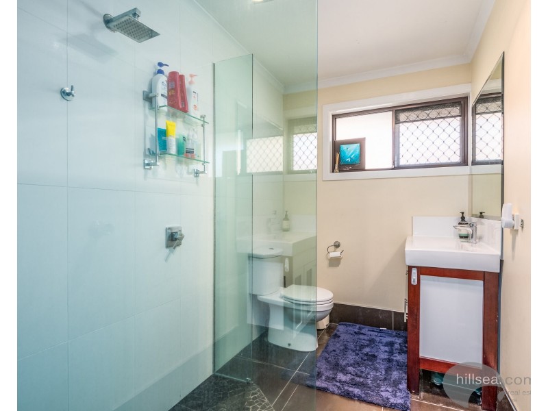 2/33 Kangaroo Avenue, Coombabah QLD 4216