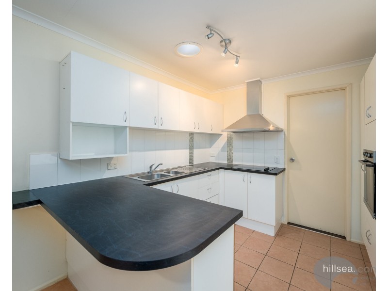 2/6 Melanie Place, Labrador QLD 4215