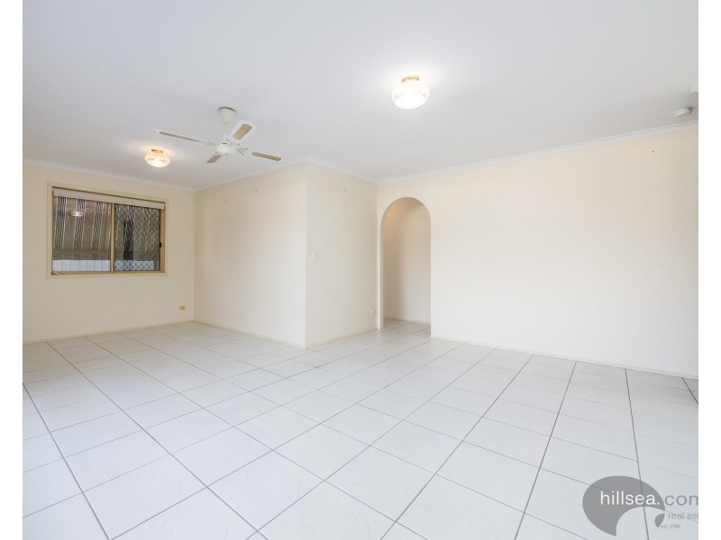 2/6 Melanie Place, Labrador QLD 4215
