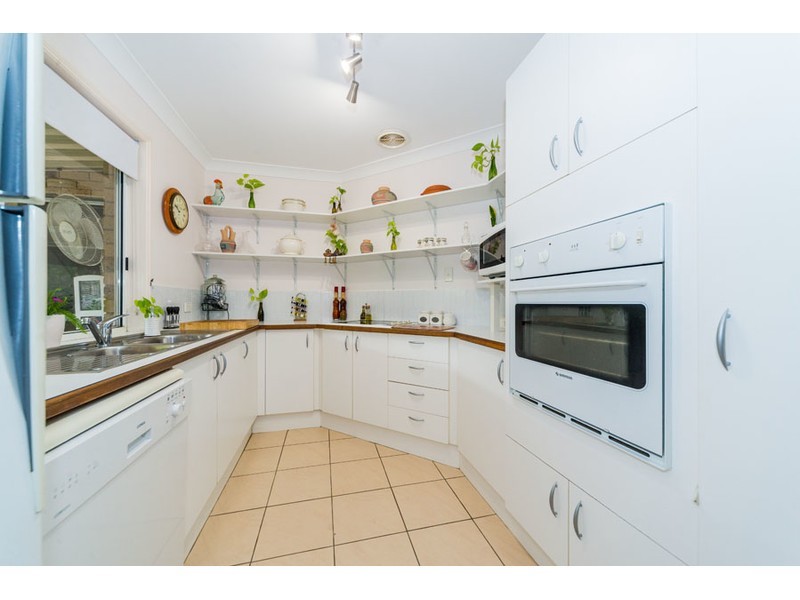 66 Village Way, Oxenford QLD 4210