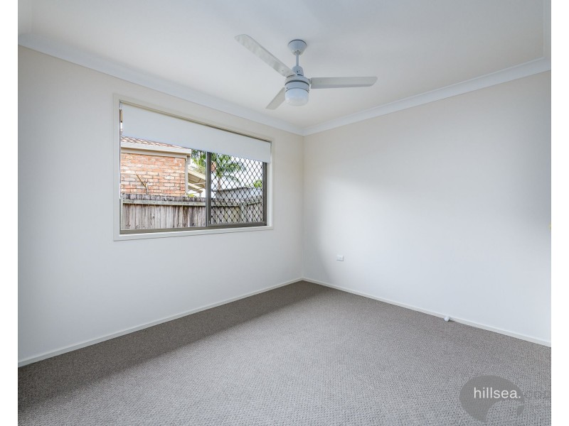 1/207 Government Road, Labrador QLD 4215