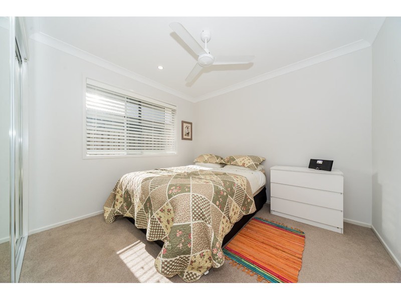 7 Summerstone Place, Maudsland QLD 4210