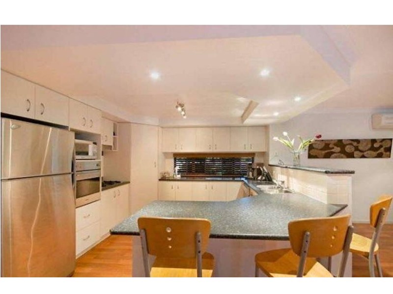 1 Shoe Street, Hope Island QLD 4212