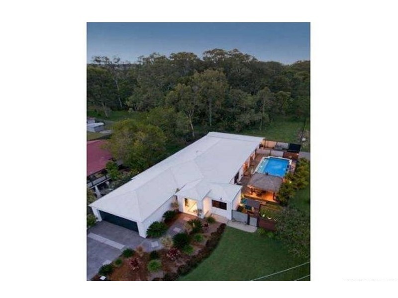 1 Shoe Street, Hope Island QLD 4212