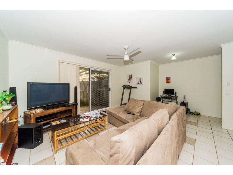 2/38 Village Way, Oxenford QLD 4210