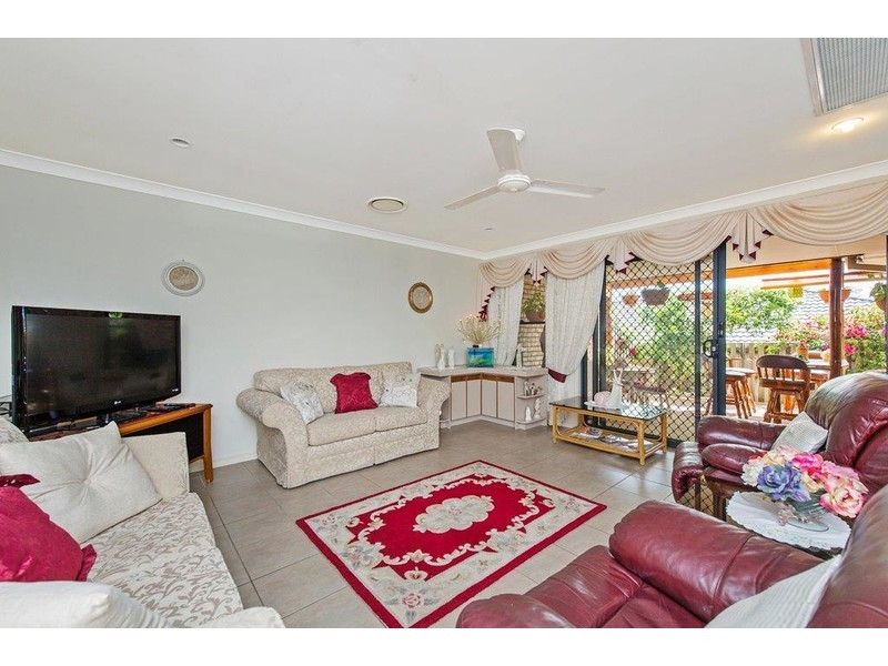 18 Winston Way, Pimpama QLD 4209