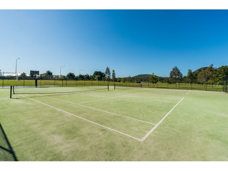 27 Northern Skies Terrace, Maudsland QLD 4210