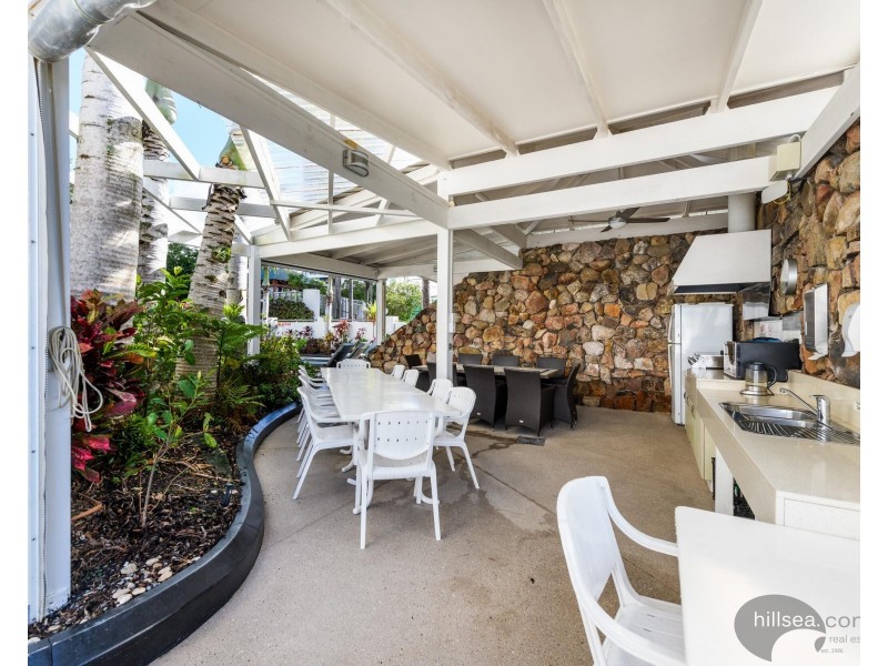 72/17 Bayview Street, Runaway Bay QLD 4216