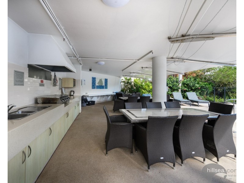 72/17 Bayview Street, Runaway Bay QLD 4216