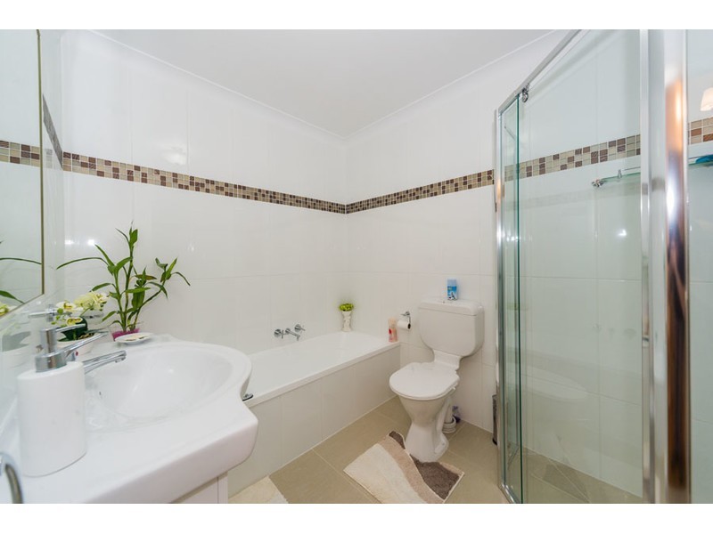 1056/6 Crestridge Crescent, Oxenford QLD 4210