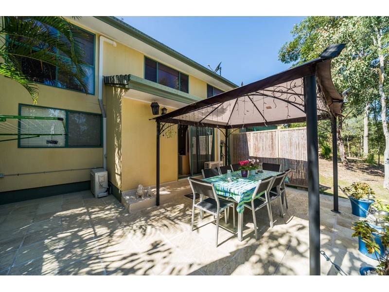 1056/6 Crestridge Crescent, Oxenford QLD 4210