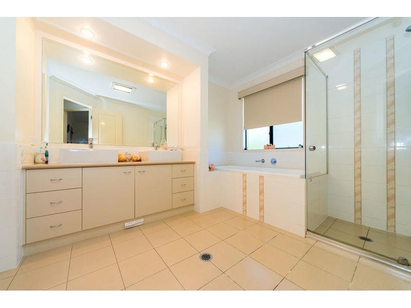 33 Godden Drive, Upper Coomera QLD 4209