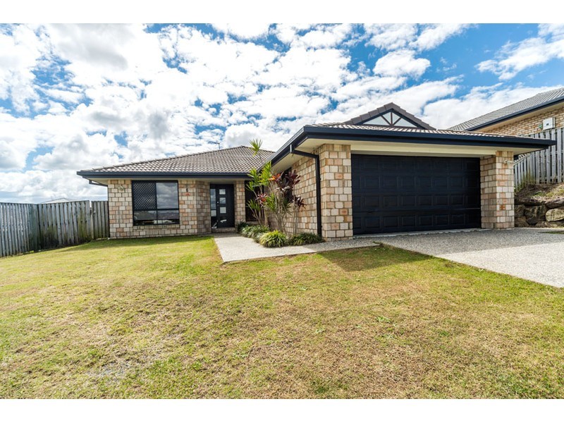 6 Buchanan Circuit, Oxenford QLD 4210