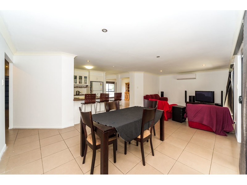 6 Buchanan Circuit, Oxenford QLD 4210