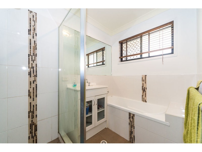 6 Buchanan Circuit, Oxenford QLD 4210