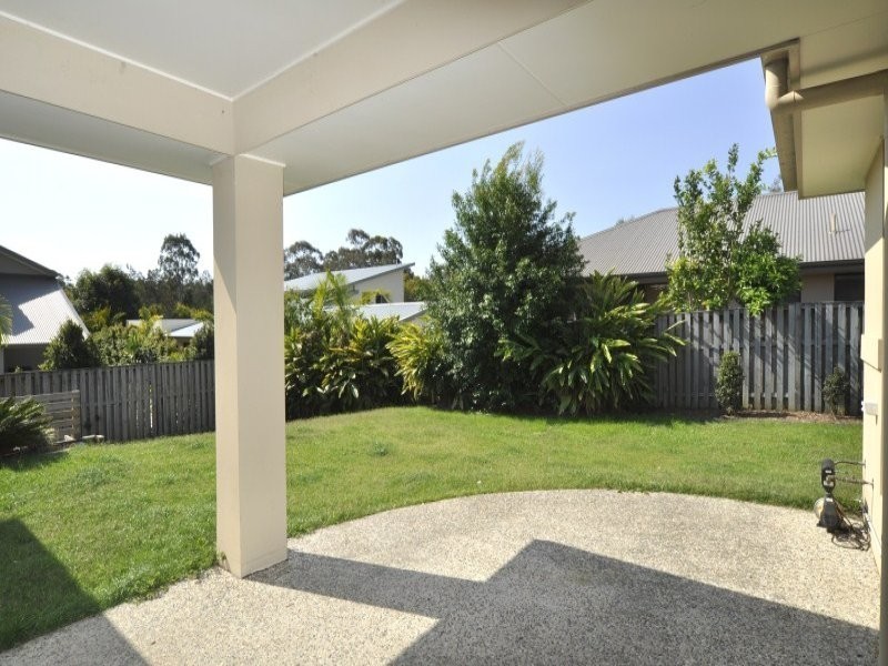 8 Icefire Lane, Coomera Waters QLD 4209