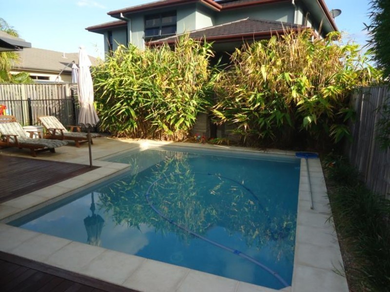 20 Temple Island Circuit, Oxenford QLD 4210