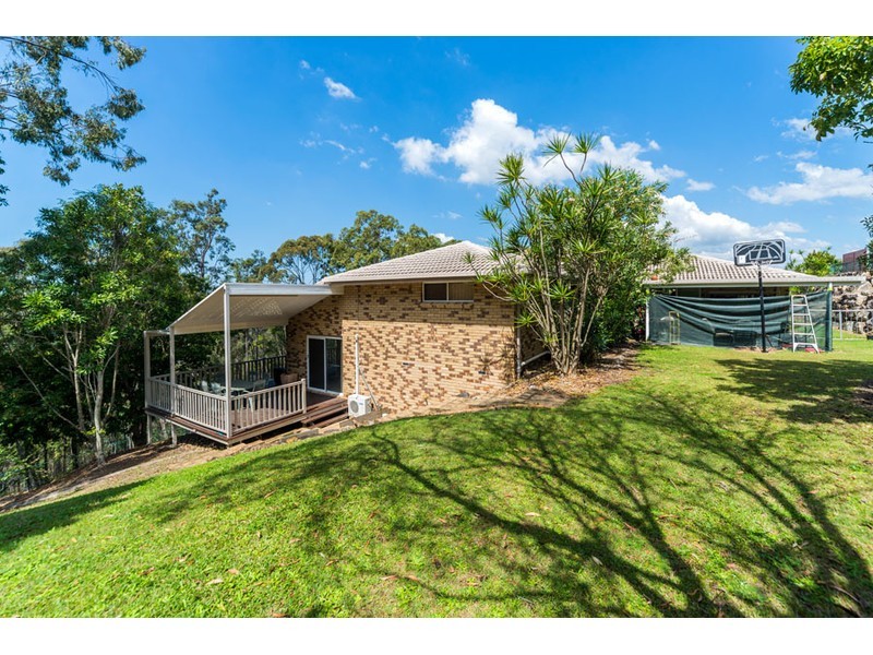 19 Crestridge Crescent, Oxenford QLD 4210