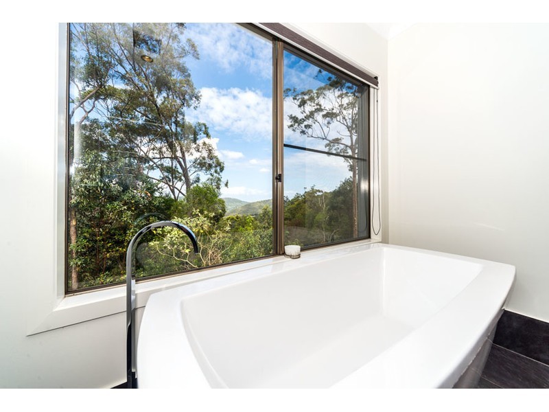 66 Jourdana Drive, Cedar Creek QLD 4207