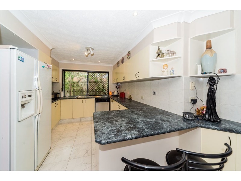 5 Emerson Way, Oxenford QLD 4210