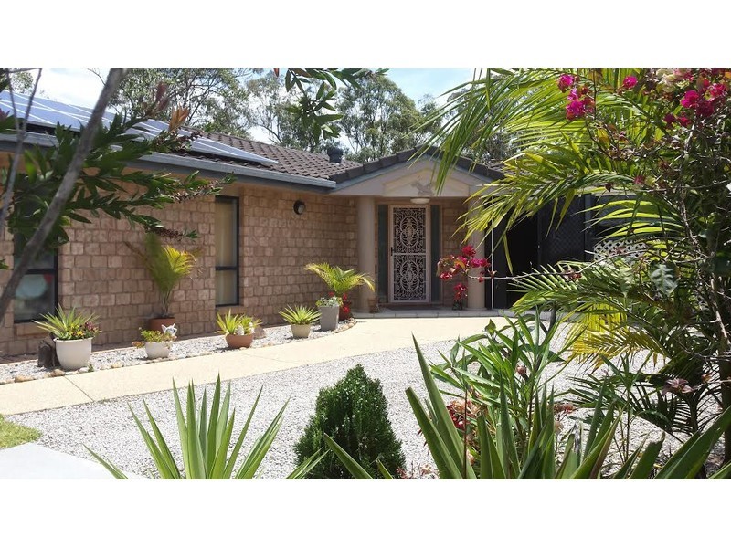 5 Emerson Way, Oxenford QLD 4210