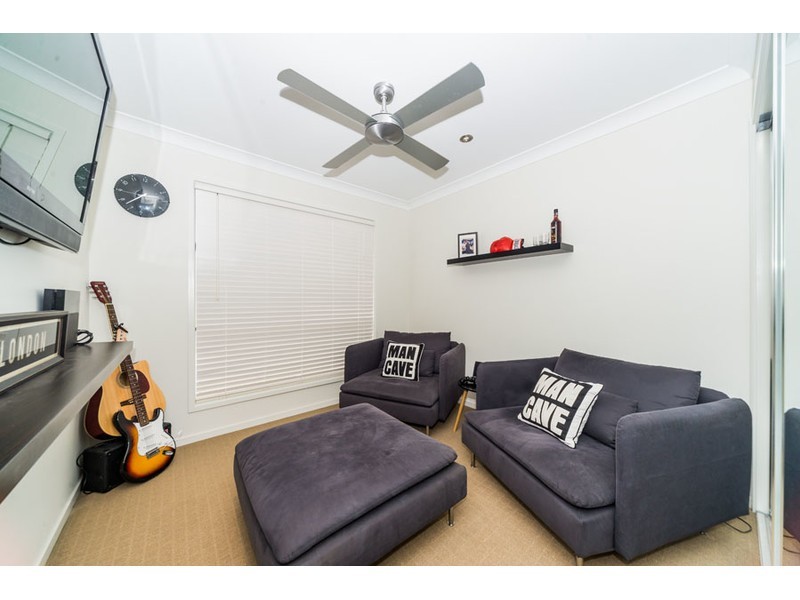 9 Gresswell Crescent, Upper Coomera QLD 4209