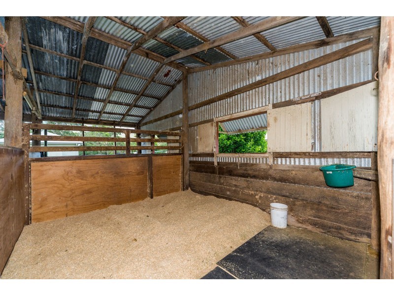 136 Gladrose Crescent, Wongawallan QLD 4210