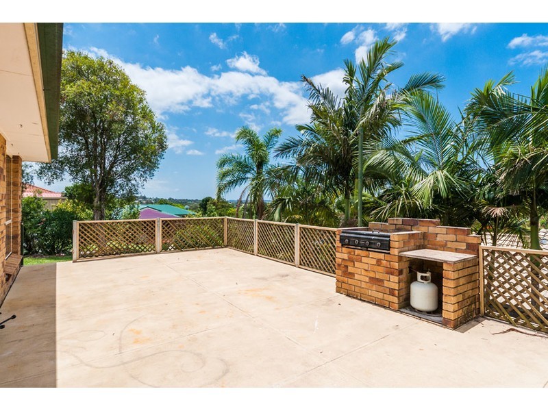 7 Pineview Drive, Oxenford QLD 4210