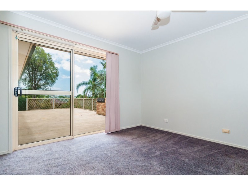 7 Pineview Drive, Oxenford QLD 4210