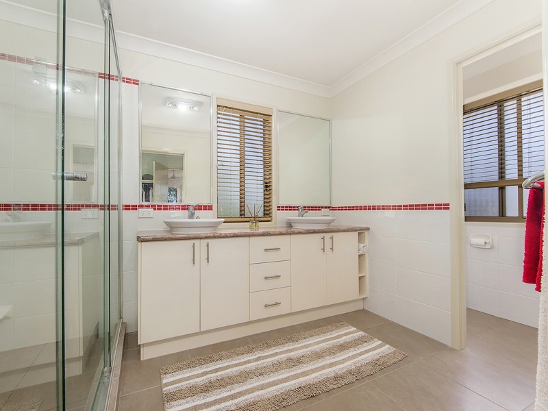 50 Jourdana Drive, Cedar Creek QLD 4207