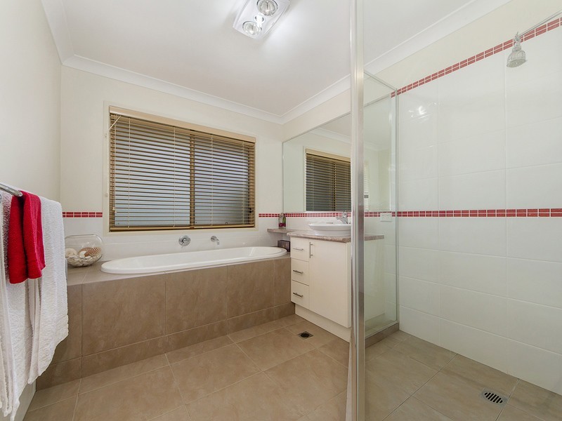50 Jourdana Drive, Cedar Creek QLD 4207