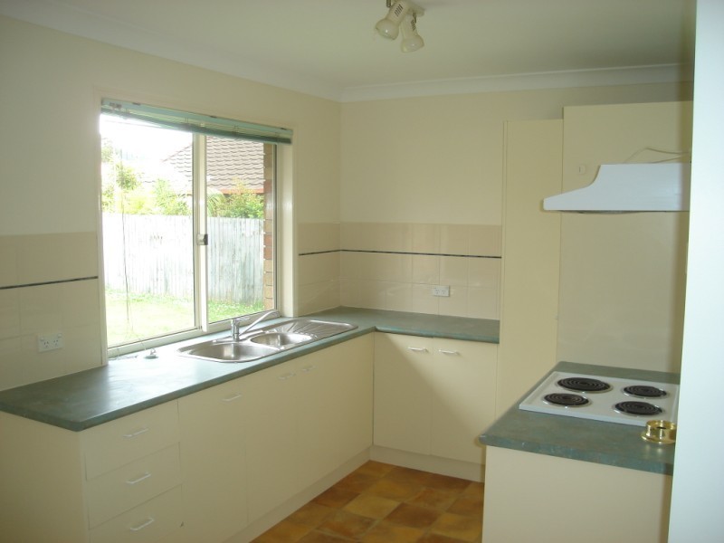 8 Oakdale Avenue, Nerang QLD 4211