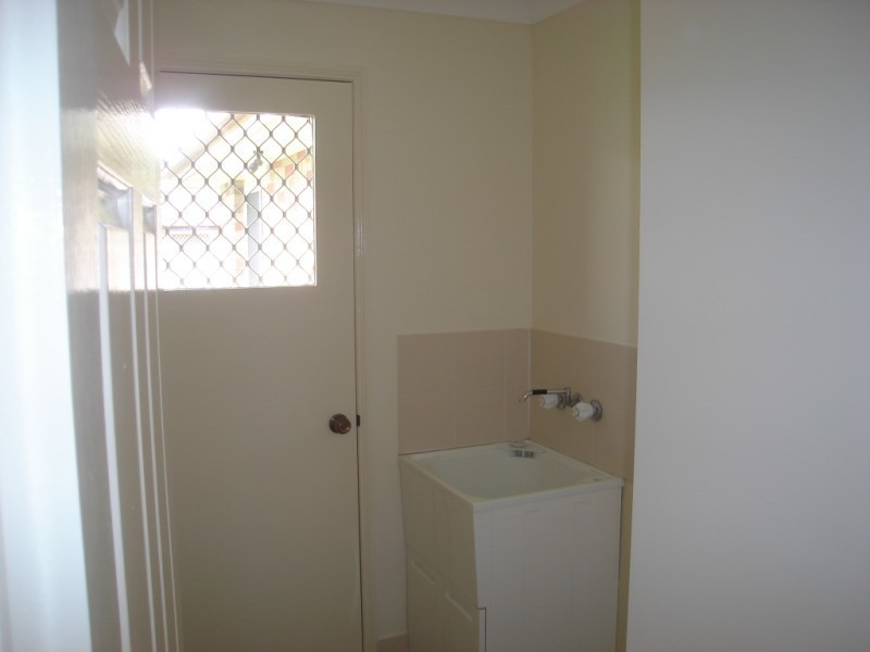 8 Oakdale Avenue, Nerang QLD 4211