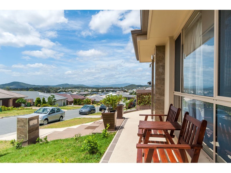 16 Isaac Street, Upper Coomera QLD 4209