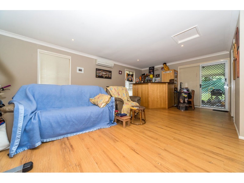 19 Crestridge Crescent, Oxenford QLD 4210