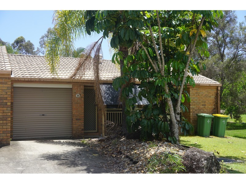 9/1 Chaplin Crescent, Oxenford QLD 4210