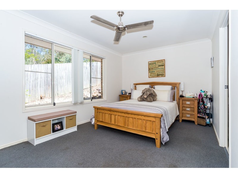 13 Mugello Drive, Oxenford QLD 4210