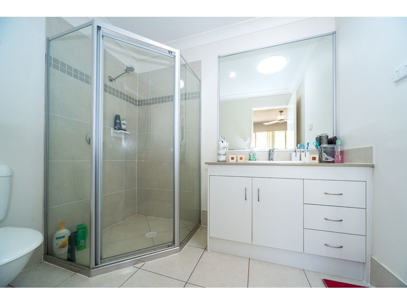 13 Mugello Drive, Oxenford QLD 4210