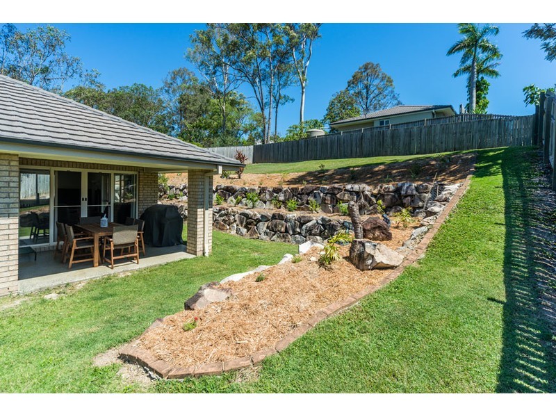 13 Mugello Drive, Oxenford QLD 4210