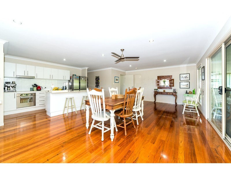 9 Lysterfield Rise, Upper Coomera QLD 4209