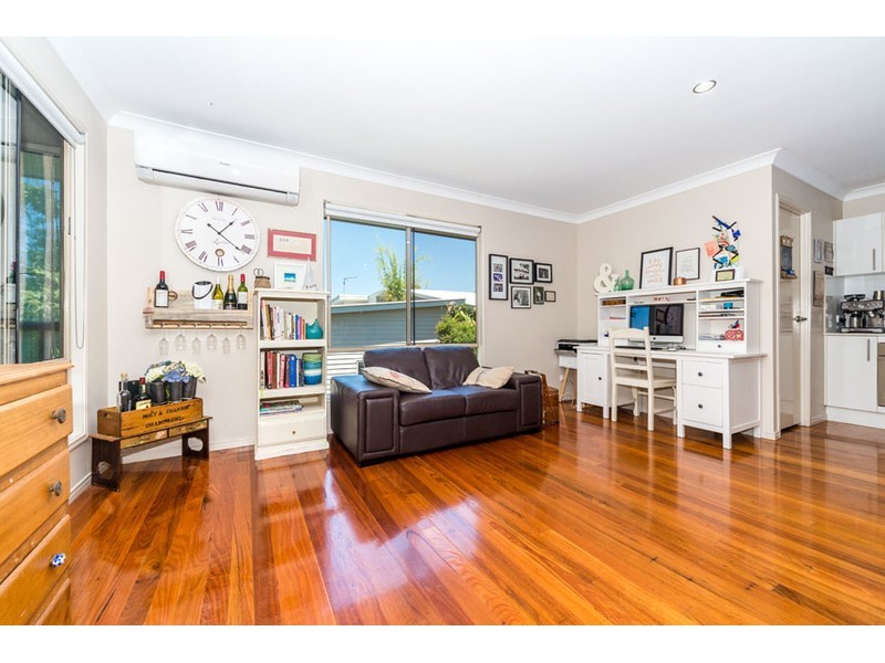 9 Lysterfield Rise, Upper Coomera QLD 4209