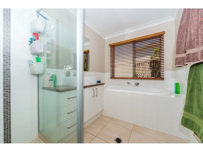 9 Lysterfield Rise, Upper Coomera QLD 4209