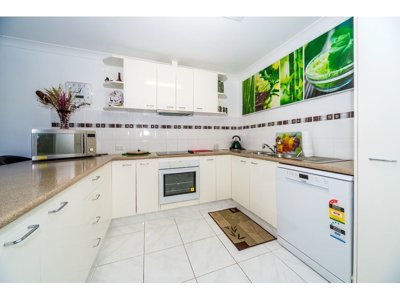 1070/6 Crestridge Crescent, Oxenford QLD 4210